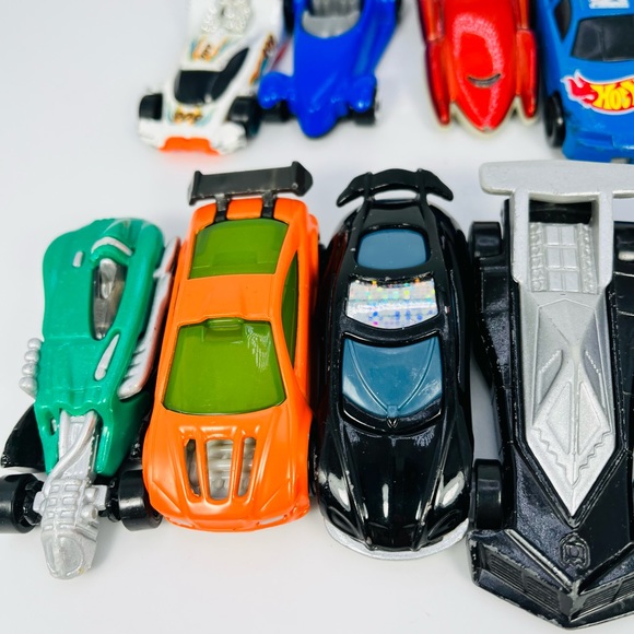 Hot Wheels McDonald’s Mixed Lot Of 11 Cars Diecast - Picture 3 of 10